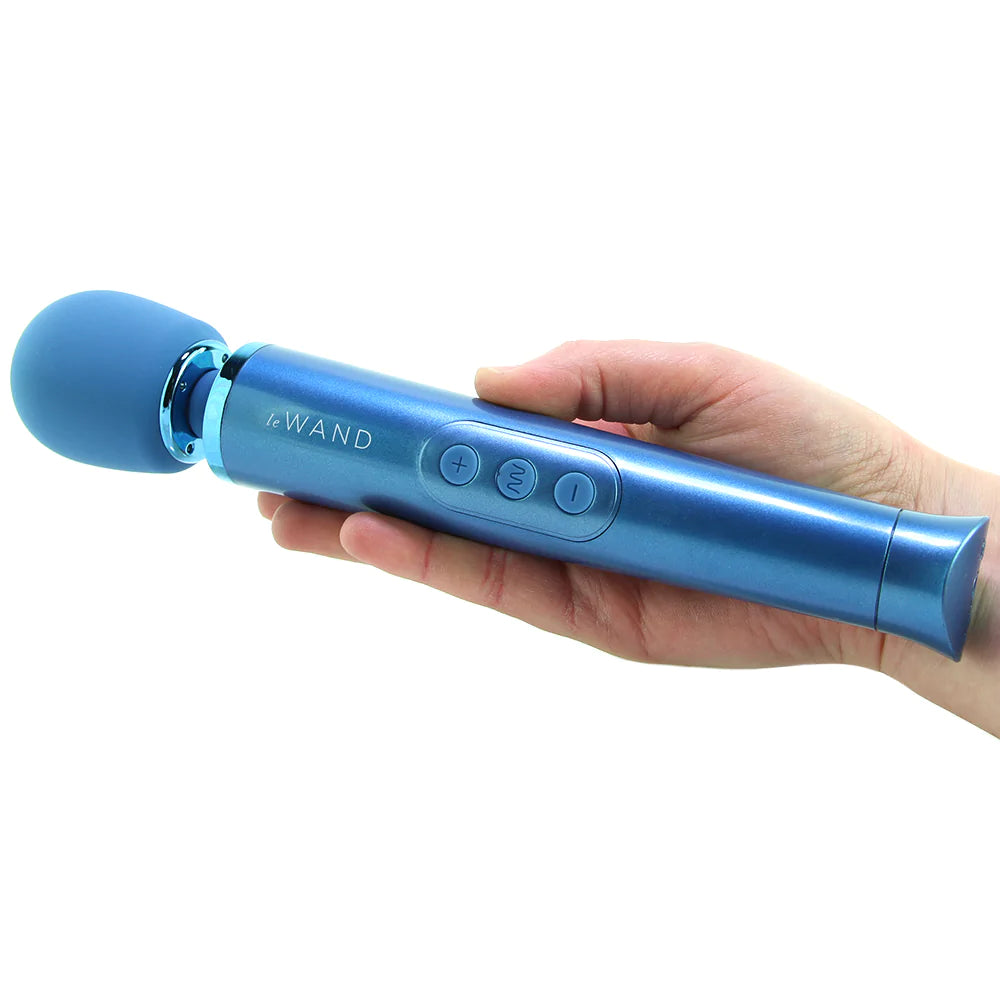 Le Wand Petite Massagers