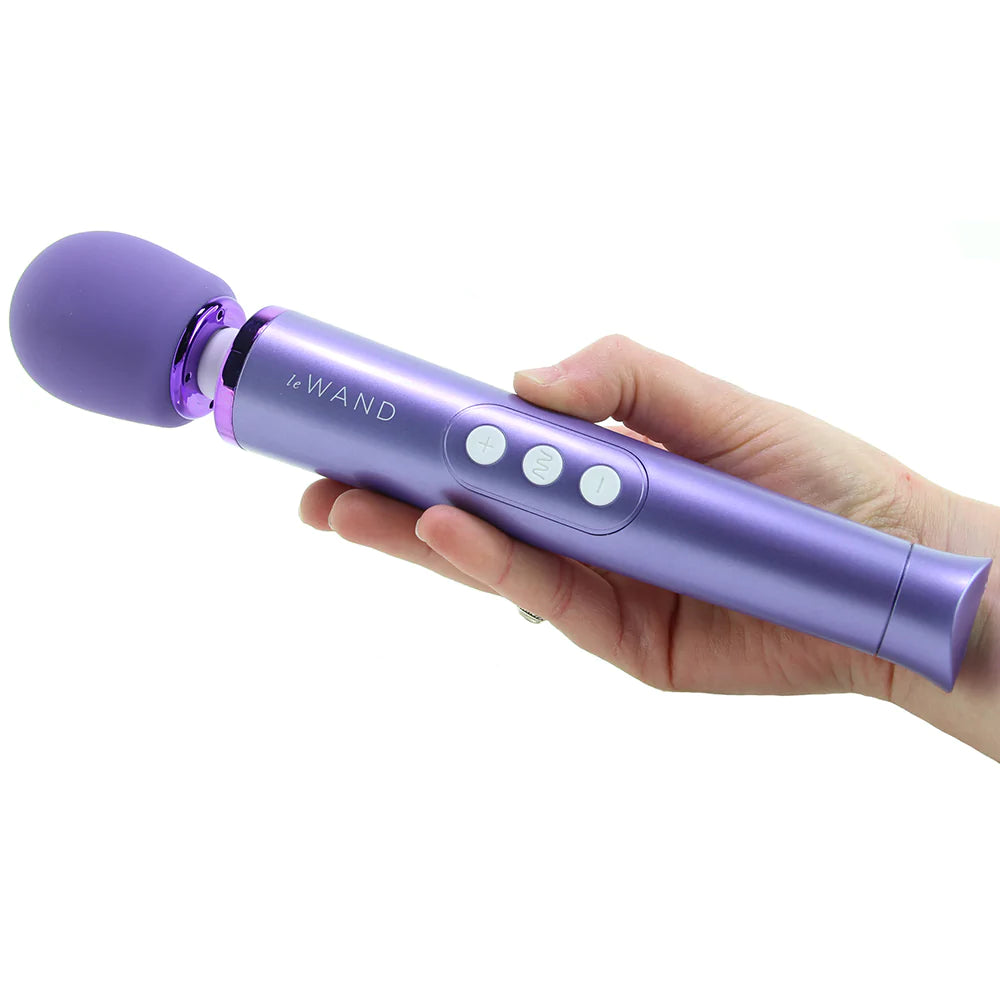 Le Wand Petite Massagers