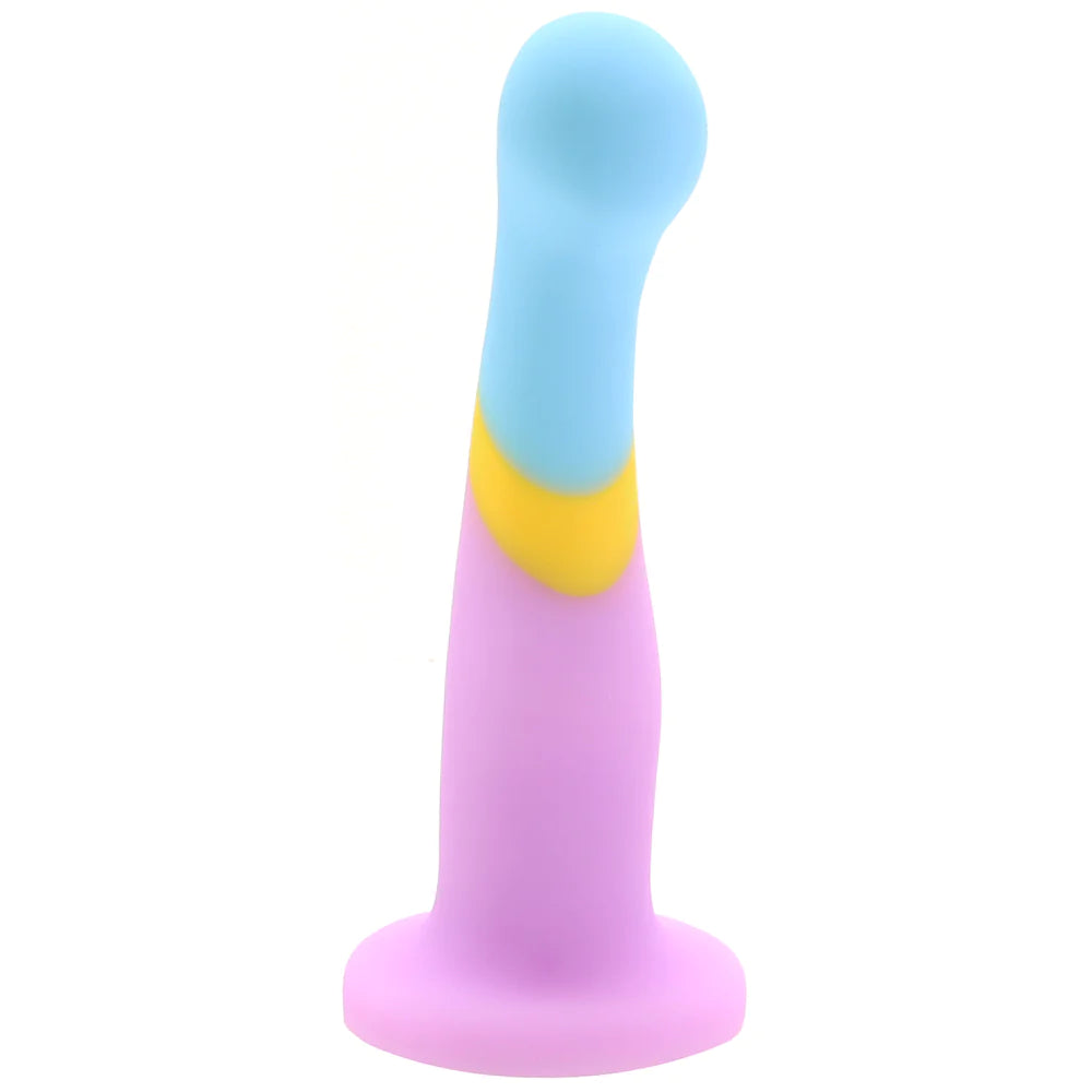 Avant D14 Heart of Gold Silicone Dildo